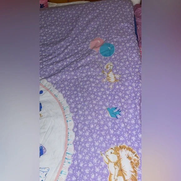 Vintage Holly Hobbie comforter - Picture 5 of 9